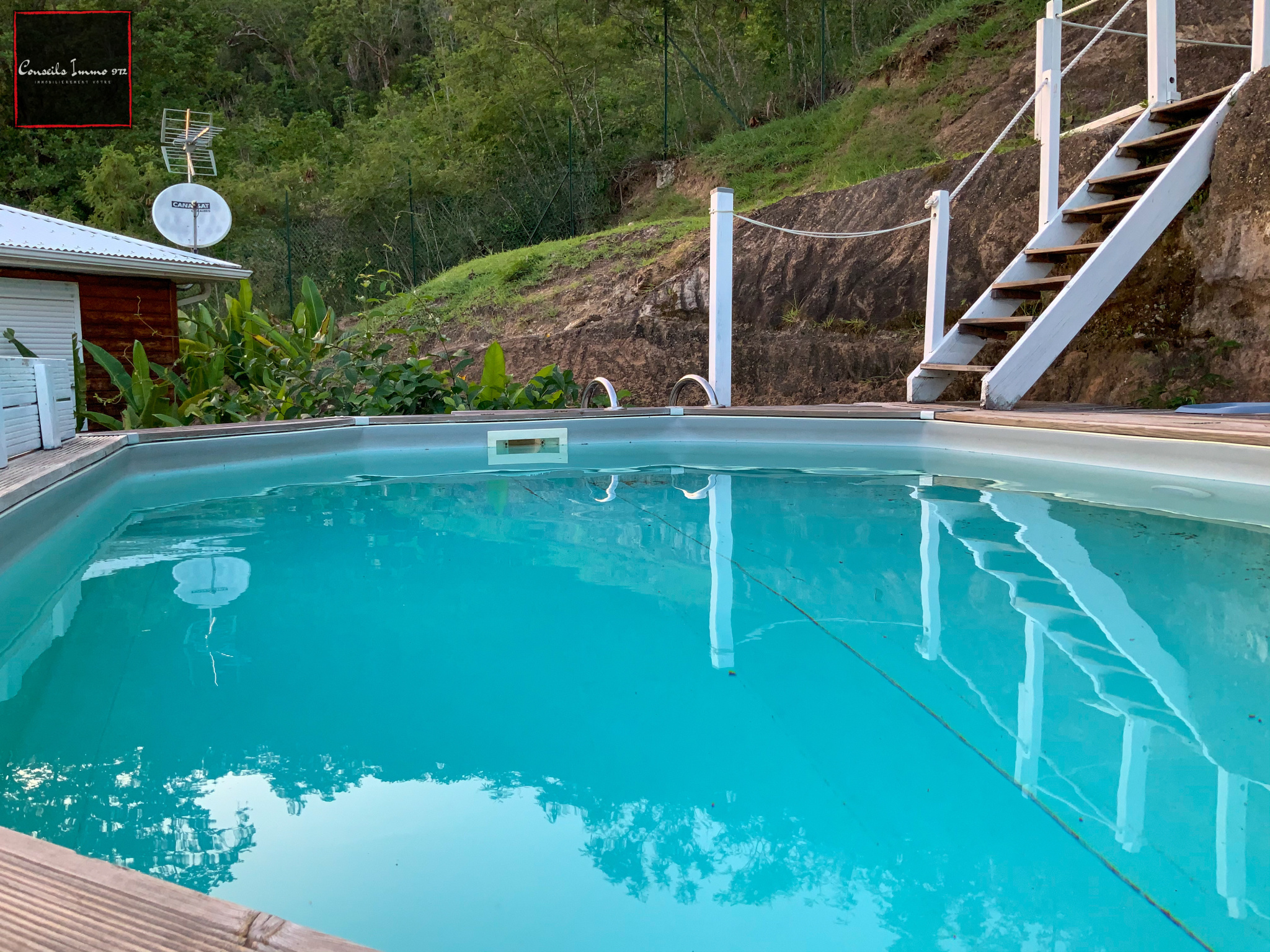 Villa Meublée F4/5 avec Piscine privée - Le Diamant (97223) — photo 4