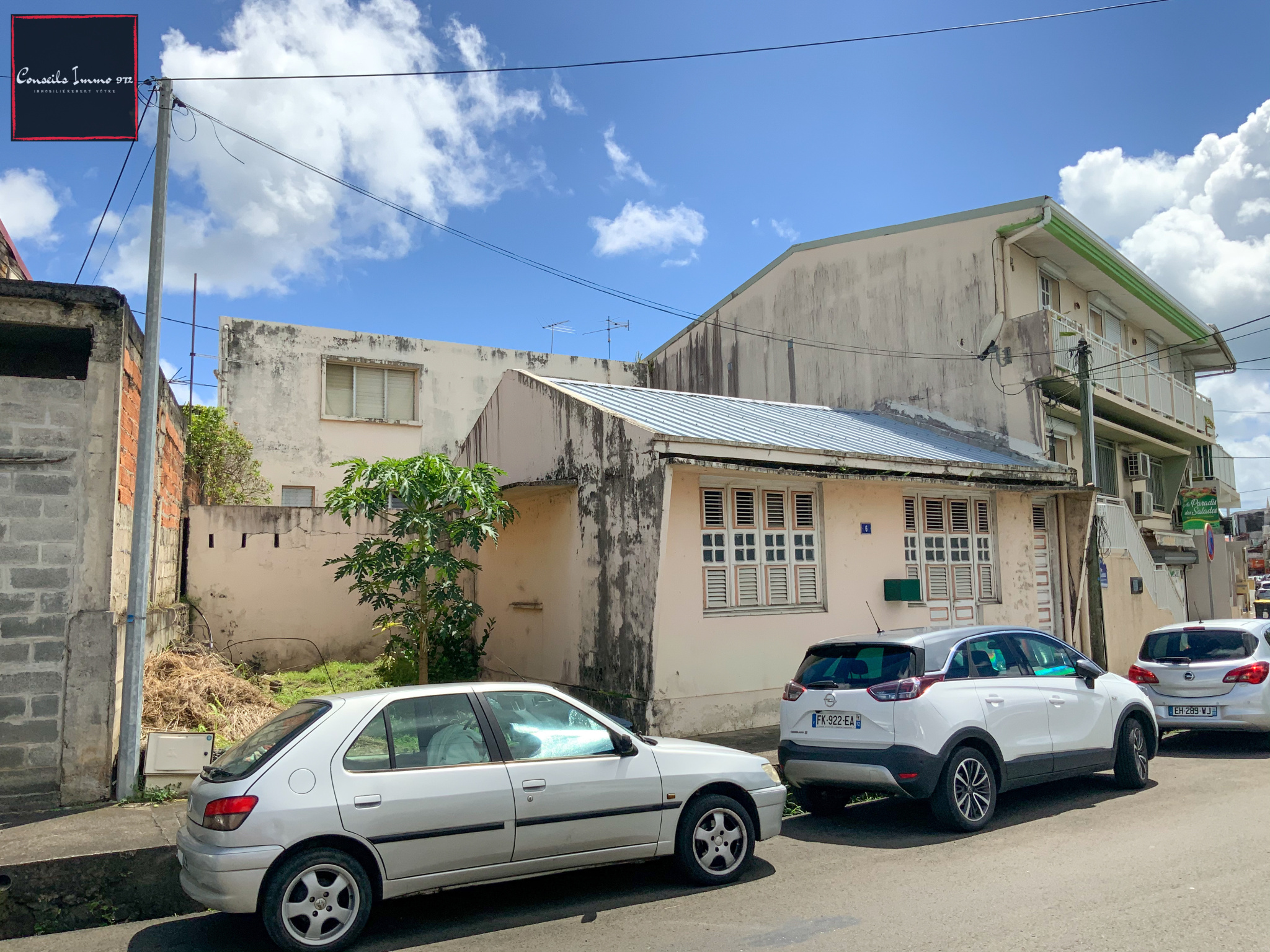Immeuble de 260m2 pour investir 305000 EUR à Lamentin — photo 4