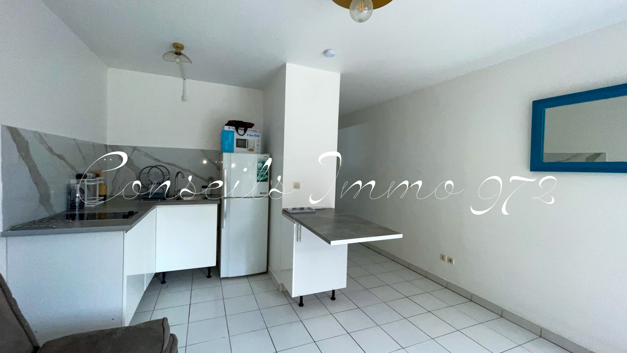 Location Studio Meublé - Fort-de-France (Secteur CACEM) — Fort-de-France