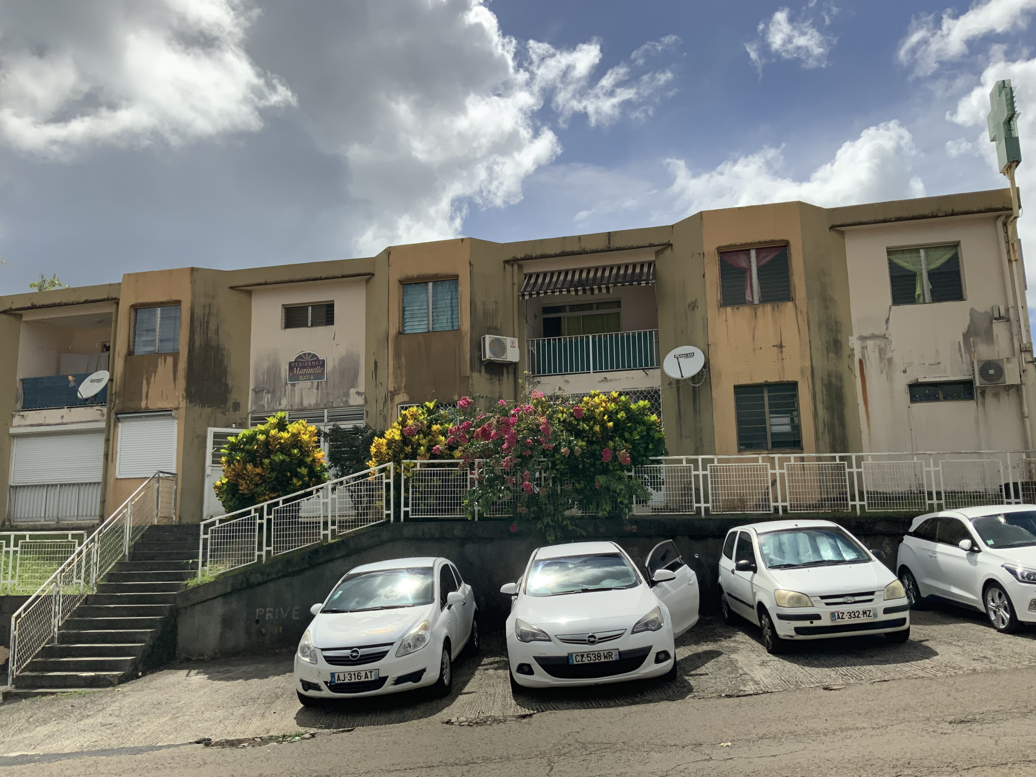 Studio à Vendre - Ducos — photo 4