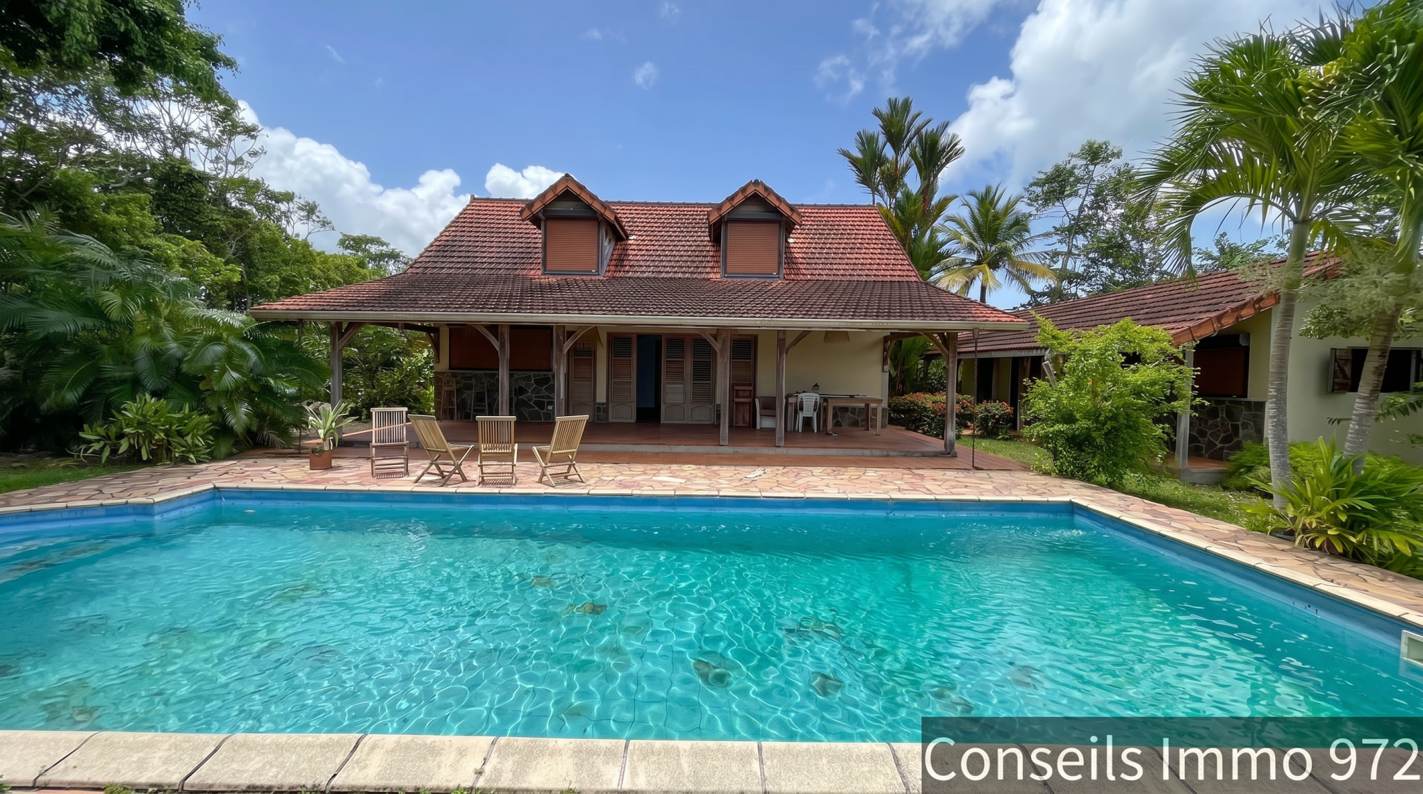 Villa créole F6 + dépendance indépendante & piscine - Le Rob — photo 2