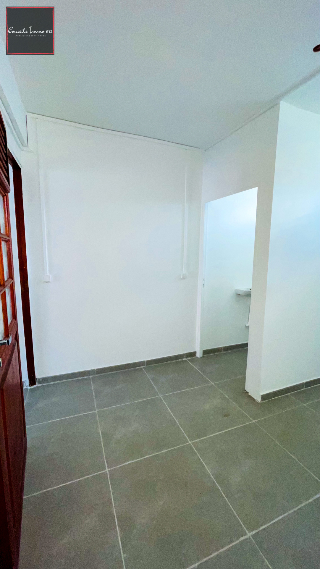 Local Mixte de 27 m2 au Coeur du Vauclin — photo 7