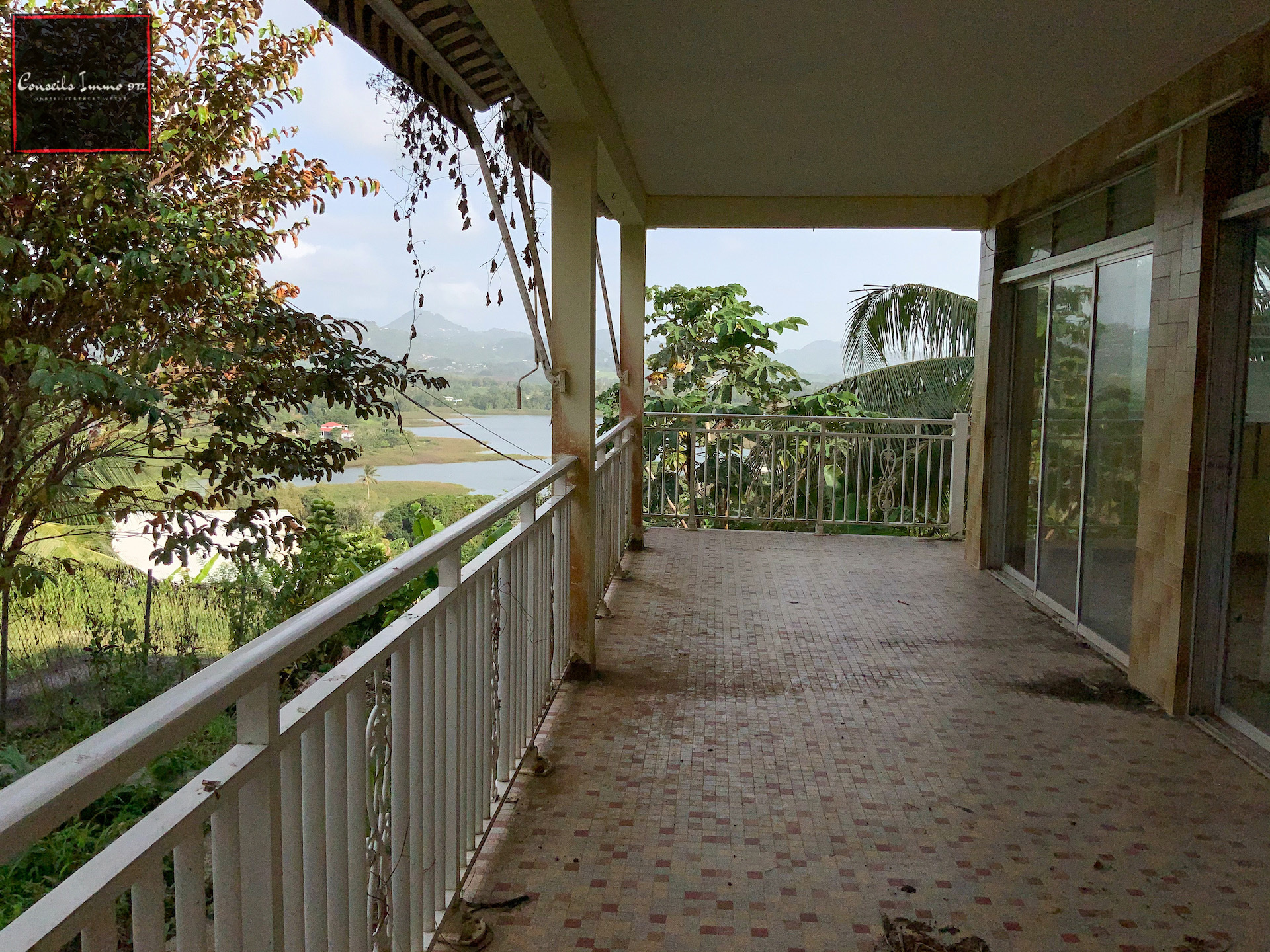 À Ducos, Maison F4 à rénover en vente — photo 5