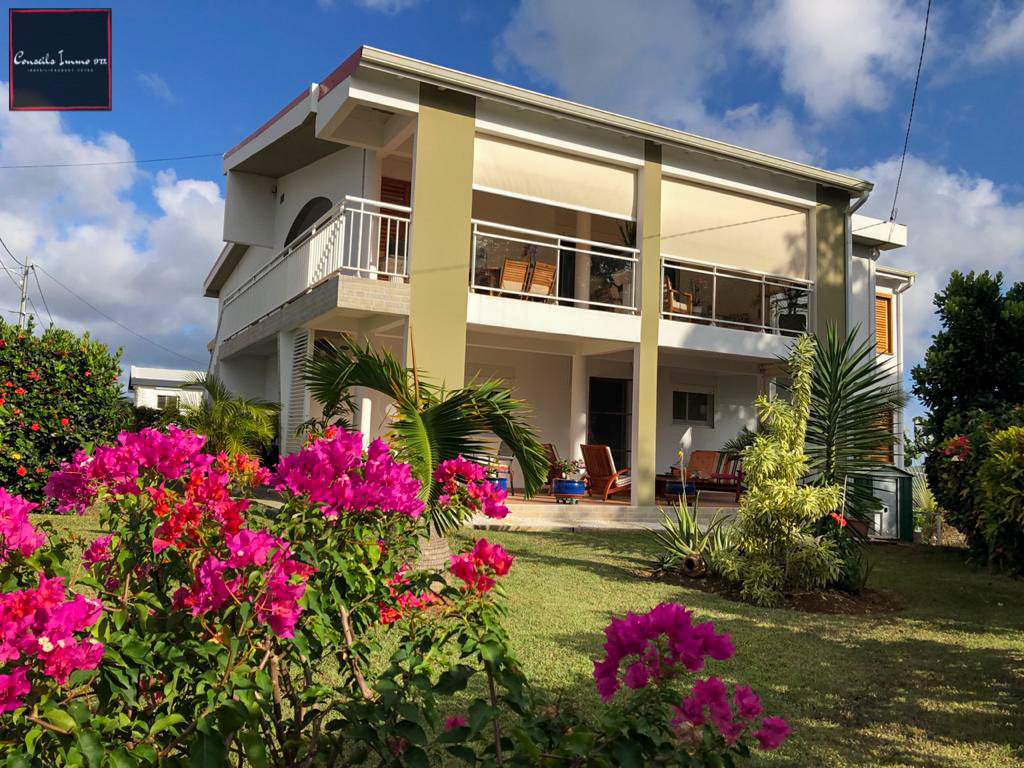 À vendre à Rivière-Salée : Charmante Villa F6 — photo 8