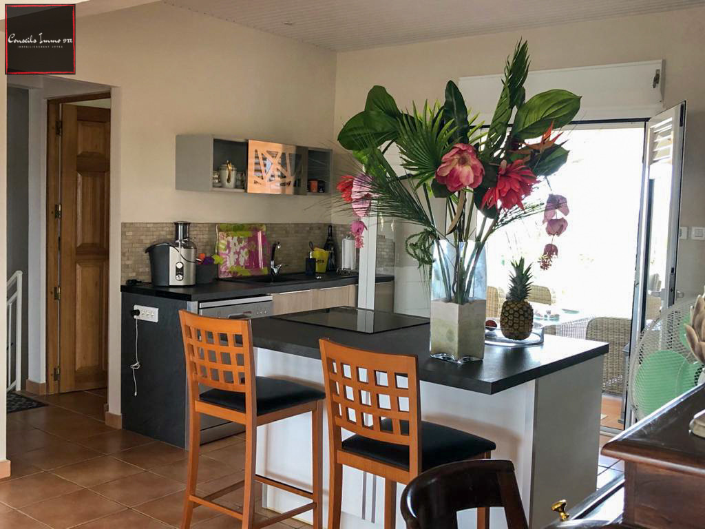 À vendre à Rivière-Salée : Charmante Villa F6 — photo 3