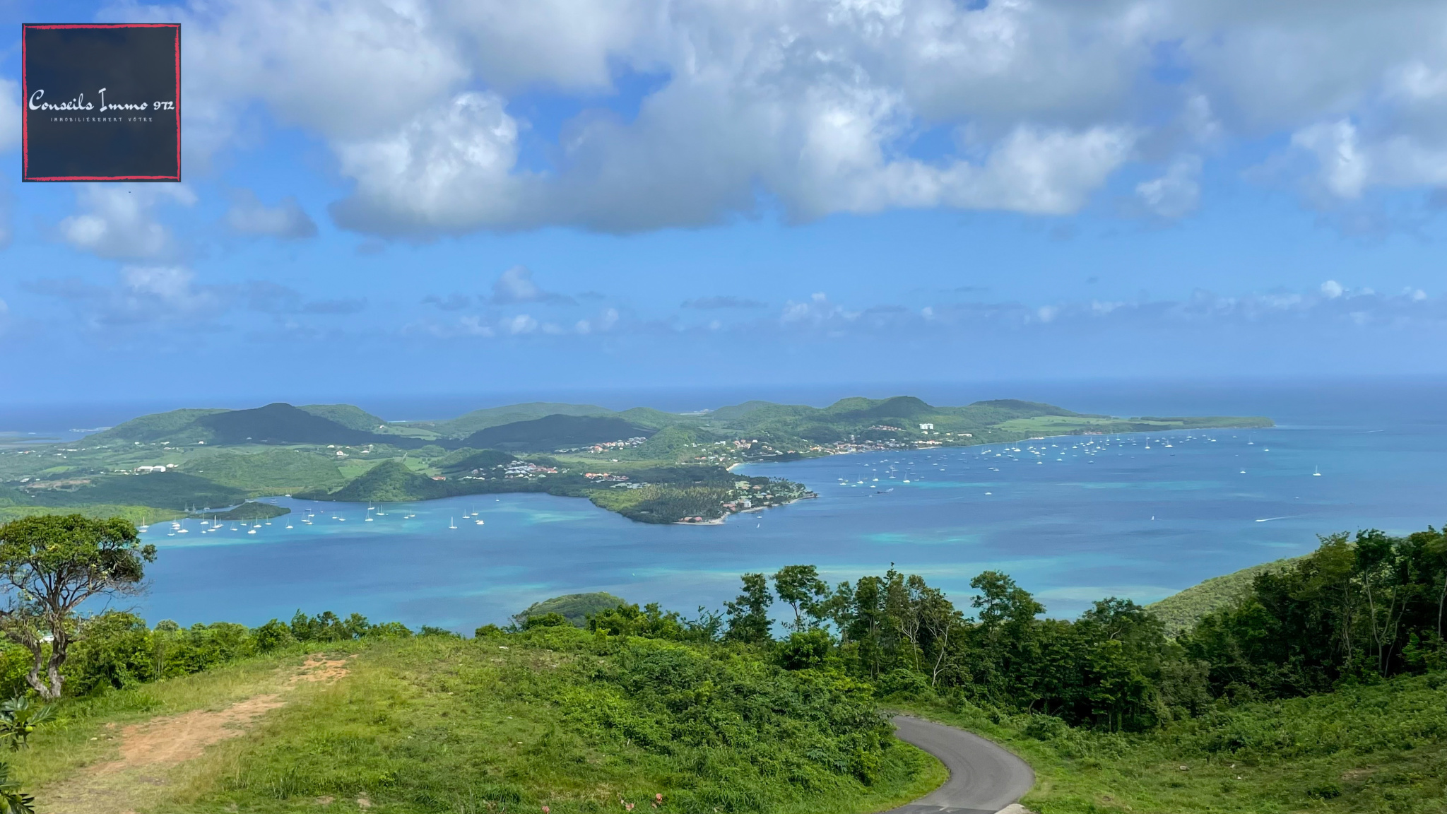 Appartement T4 avec Vue Imprenable sur la Baie   Le Marin — Le Marin