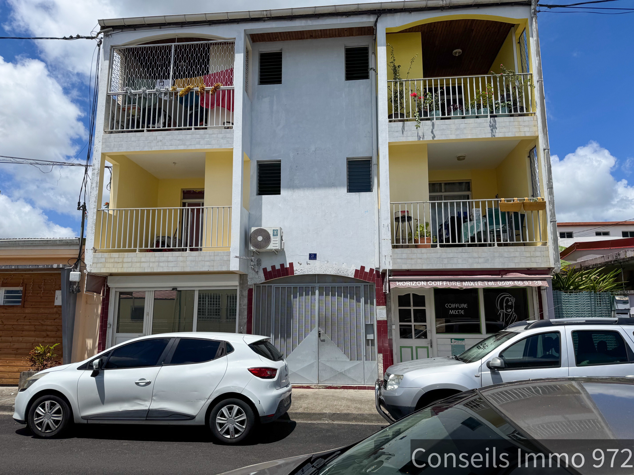 Local commercial 26 m2 - Rivière-Salée — Rivière-Salée