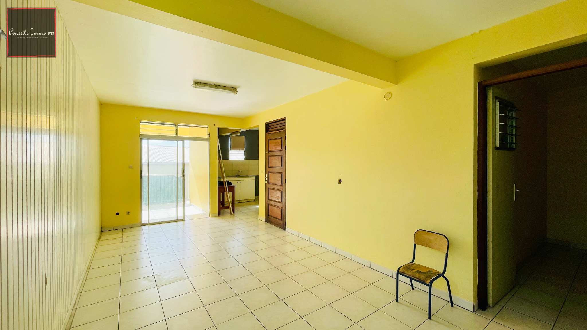 Location Appartement T3 au dernier étage à Rivière-Salée — Rivière-Salée