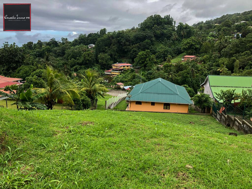 Terrain de 673 m2 à acheter 66 600 EUR à Sainte-Marie — photo 3