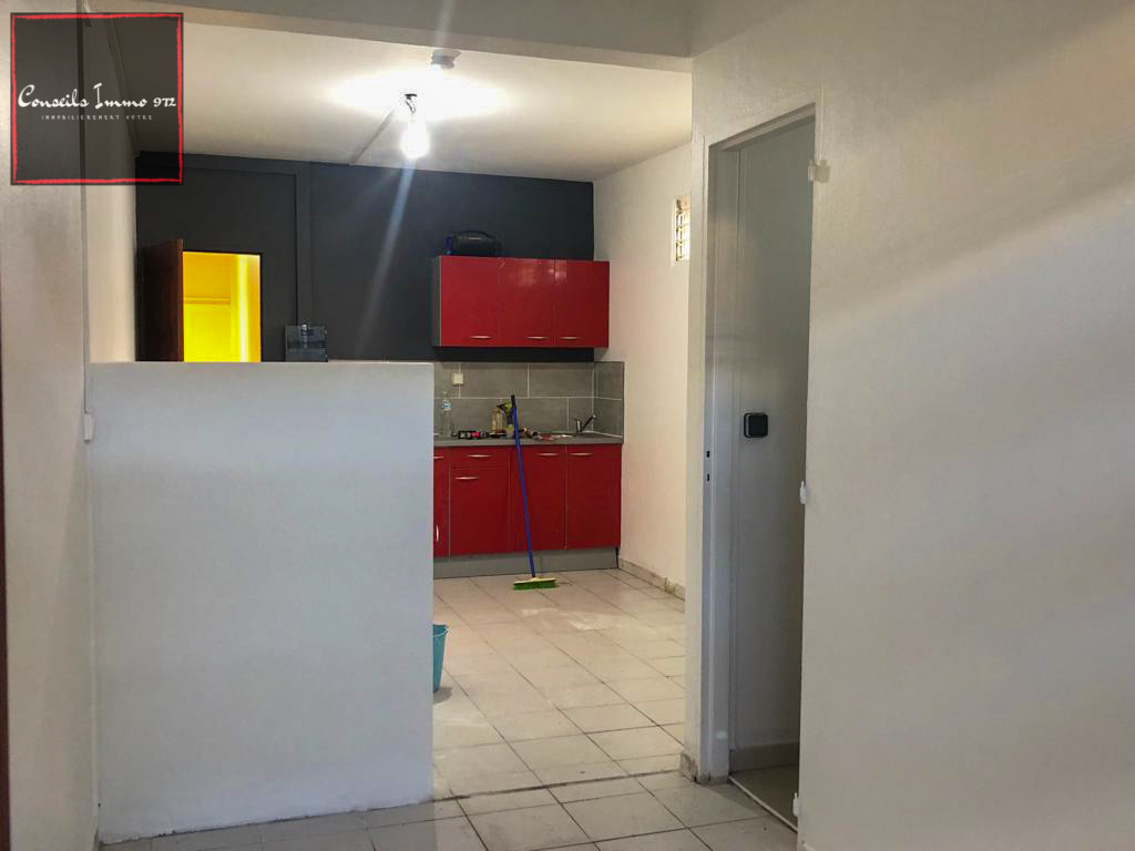 Appartement de 24 m2 en location à Rivière-Salée — Rivière-Salée