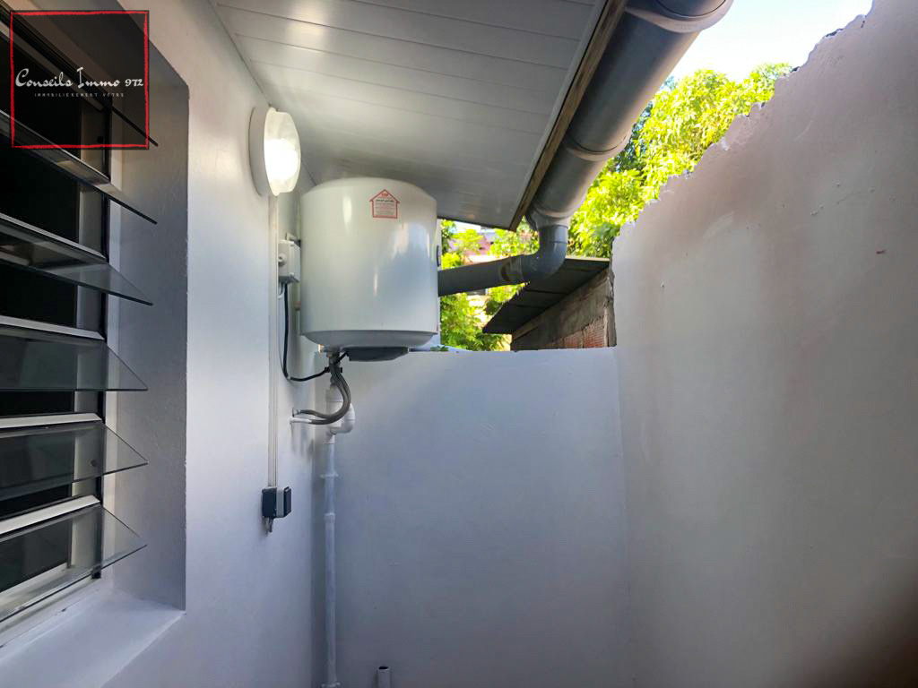 Appartement de 24 m2 en location à Rivière-Salée — photo 4
