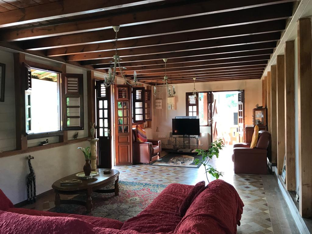 Villa F6 de 217 m2 sur 2 326 m2 de terrain à vendre à Saint- — photo 5